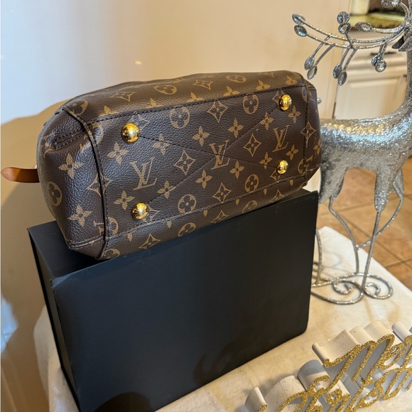 %100 AUTHENTIC LV MONOGRAM PURSE LEATHER - Picture 4 of 4